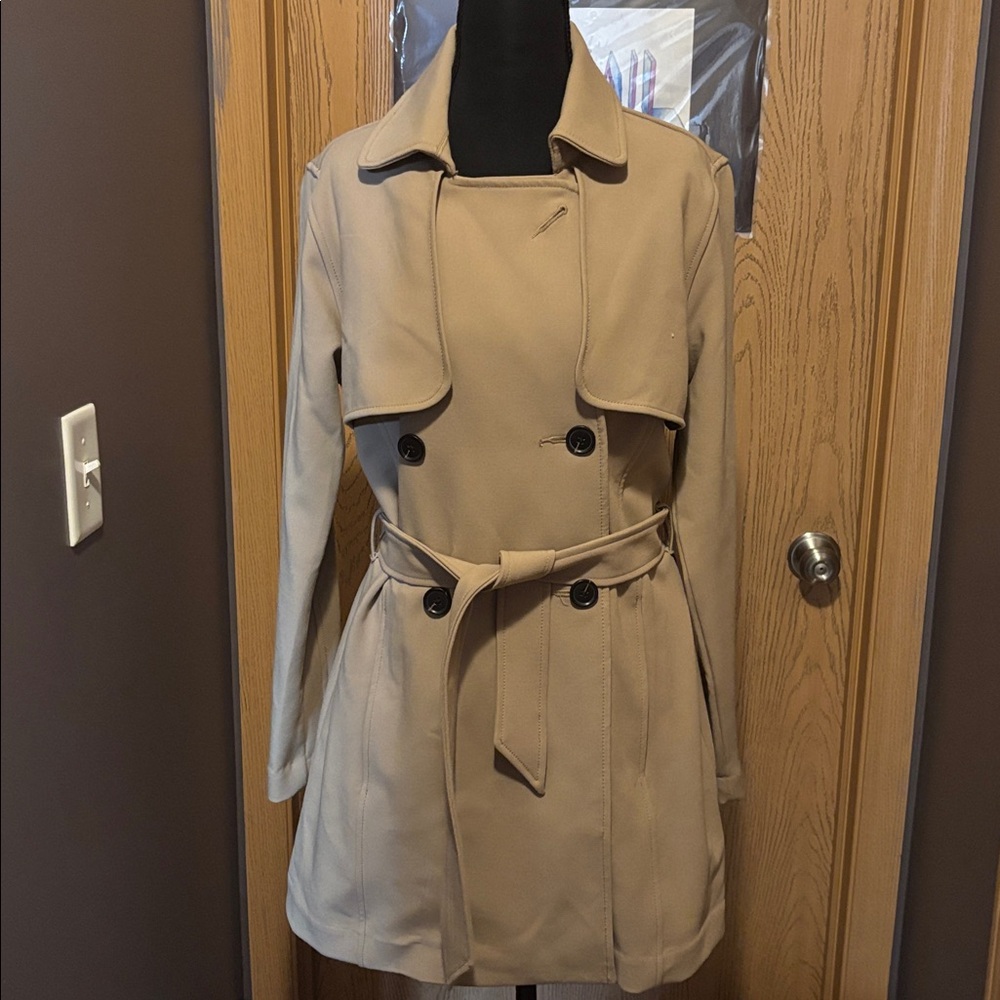 Women's Tan Double-Breasted Jacket